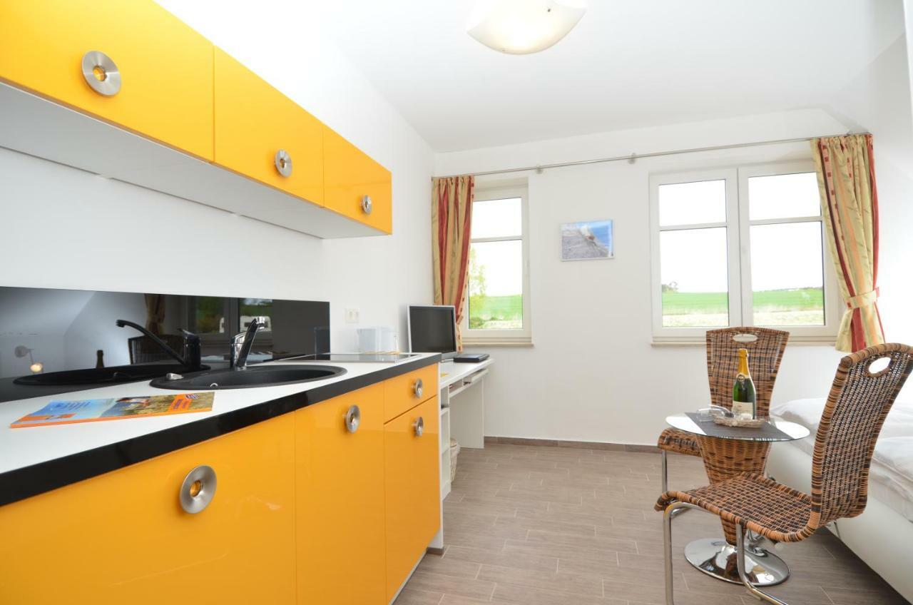 Ferienwohnung Lottis Utkiek Middelhagen Exterior foto
